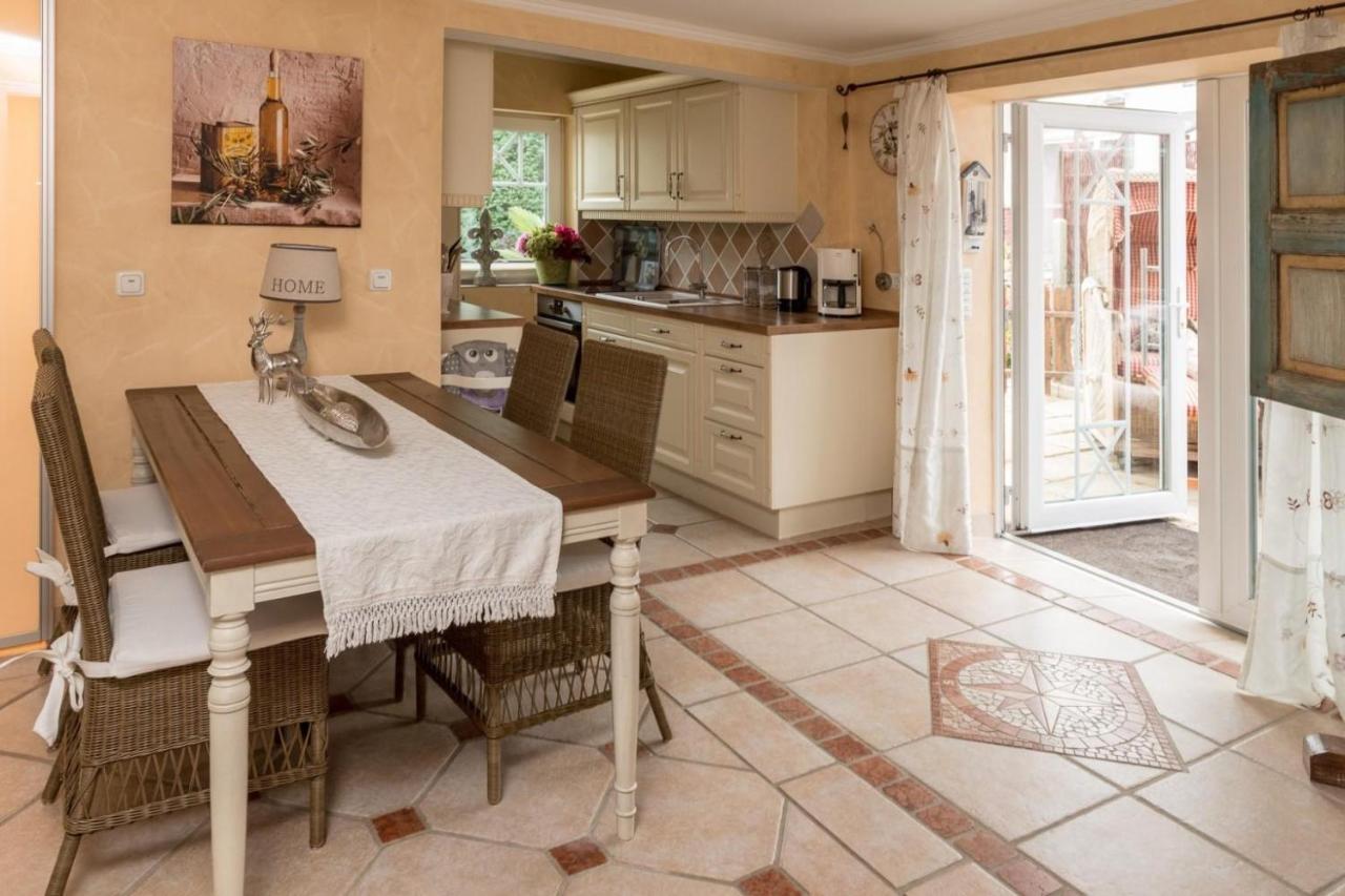 Altes Strandhus Casa Meeresbrise شاربوتس المظهر الخارجي الصورة