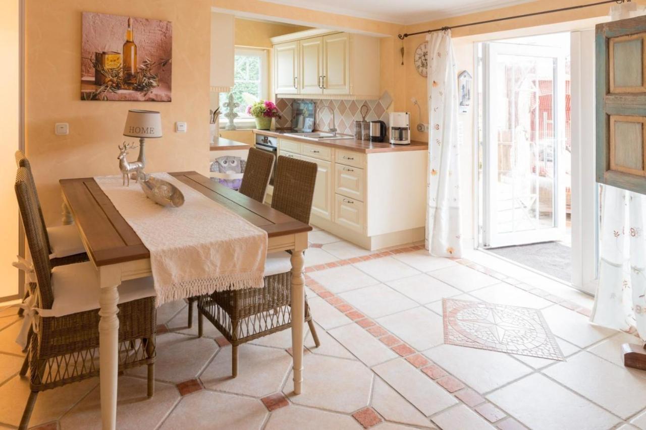 Altes Strandhus Casa Meeresbrise شاربوتس المظهر الخارجي الصورة